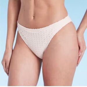 Crochet Low-Rise High Leg Extra Cheeky Bikini Bottom Shade & Shore Cream